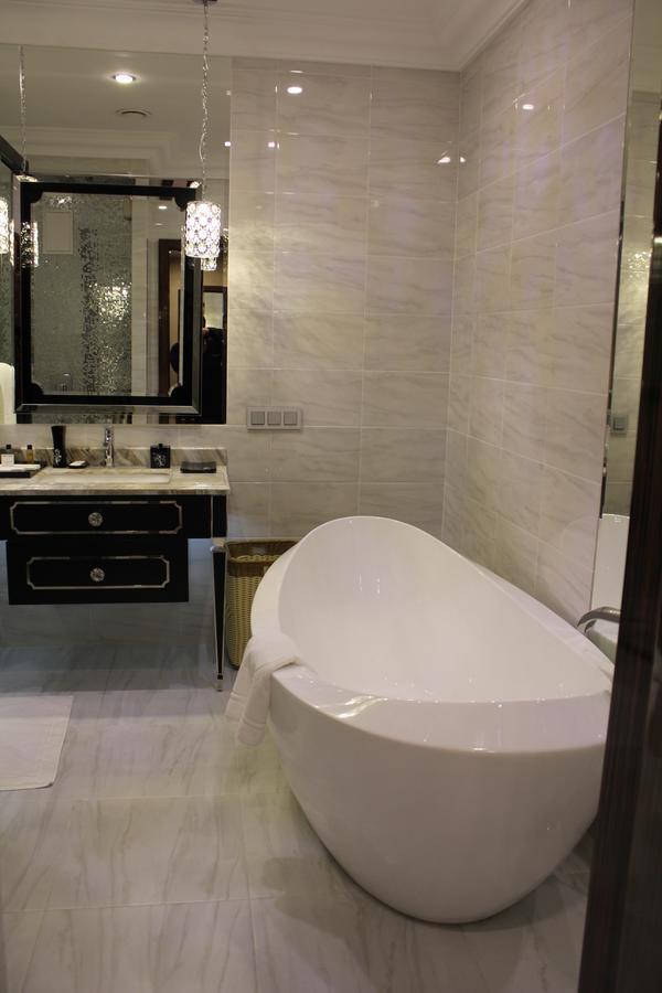 Boutique Hotel Health Club&Spa Grand Prix Akmola Esterno foto