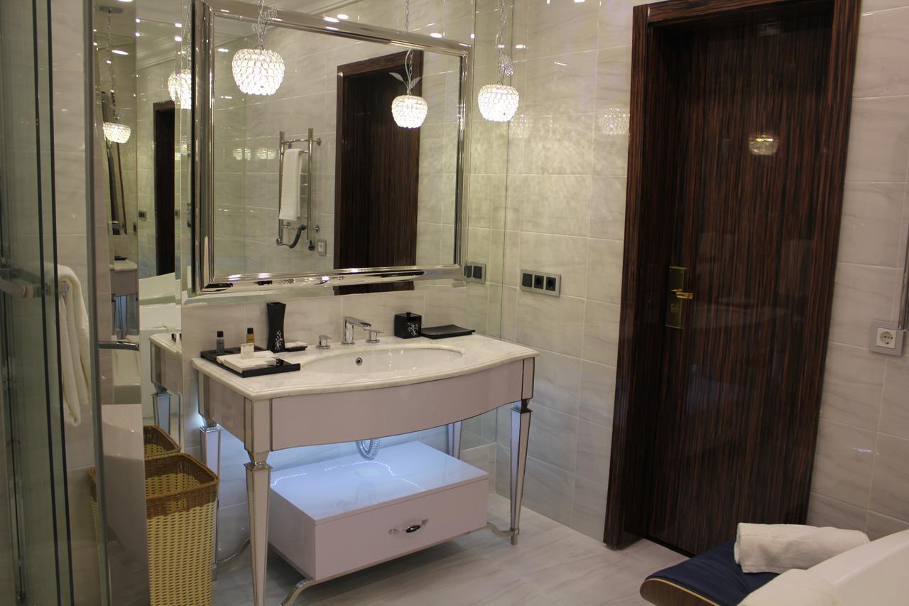 Boutique Hotel Health Club&Spa Grand Prix Akmola Esterno foto