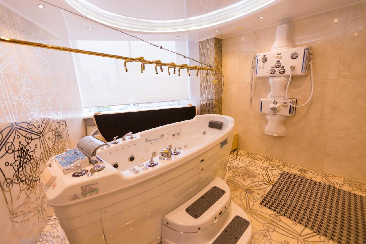 Boutique Hotel Health Club&Spa Grand Prix Akmola Esterno foto