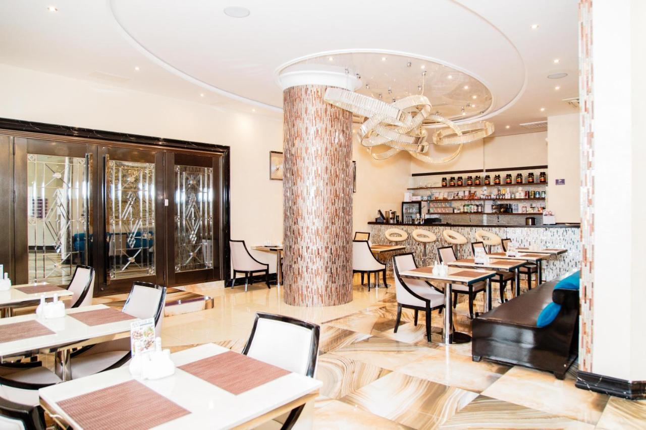 Boutique Hotel Health Club&Spa Grand Prix Akmola Esterno foto