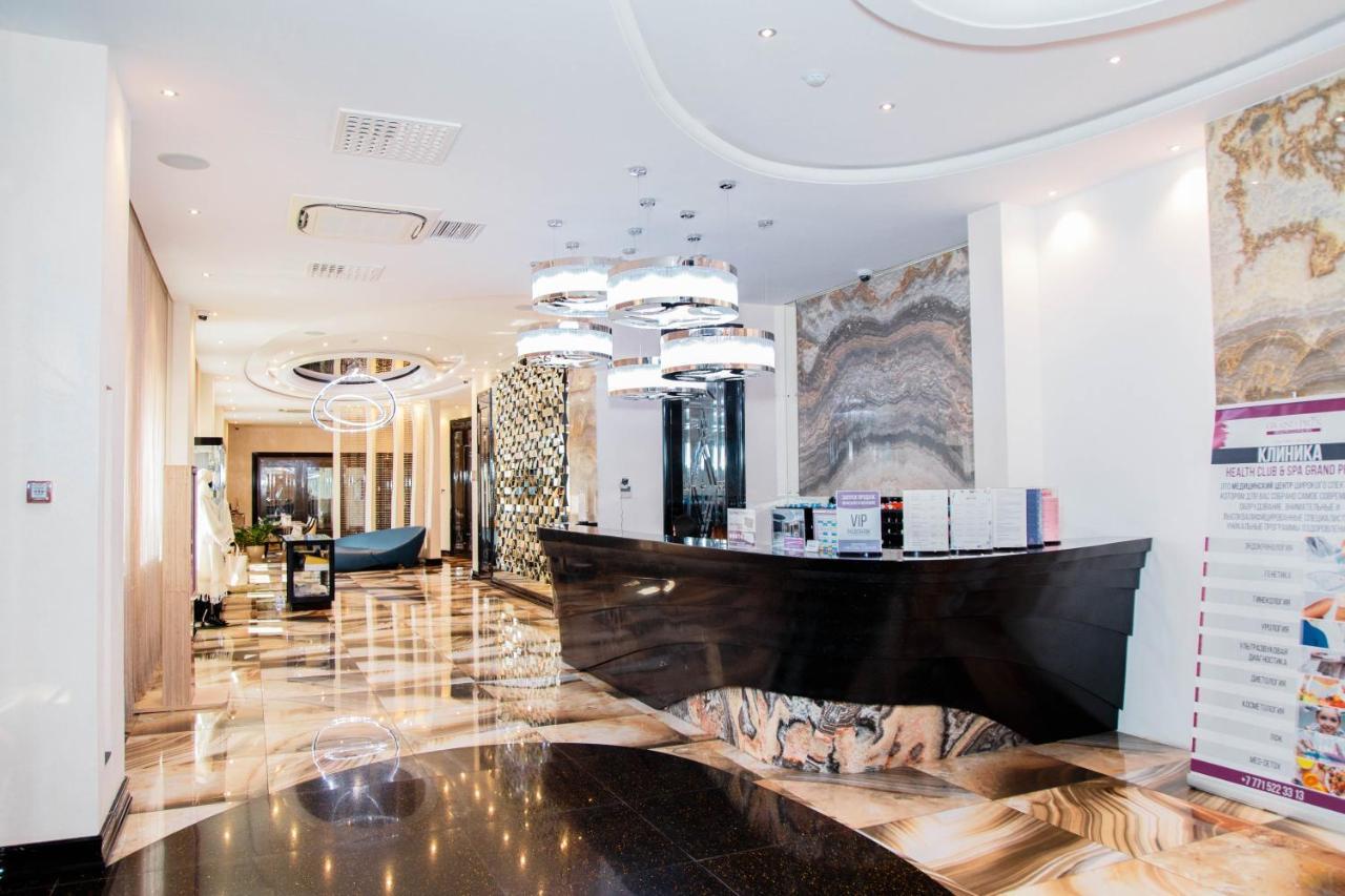 Boutique Hotel Health Club&Spa Grand Prix Akmola Esterno foto